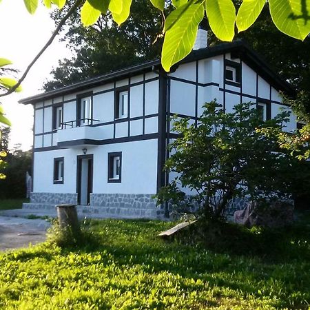 Villa Lavin Etxea San Esteban de Galdames Exterior foto