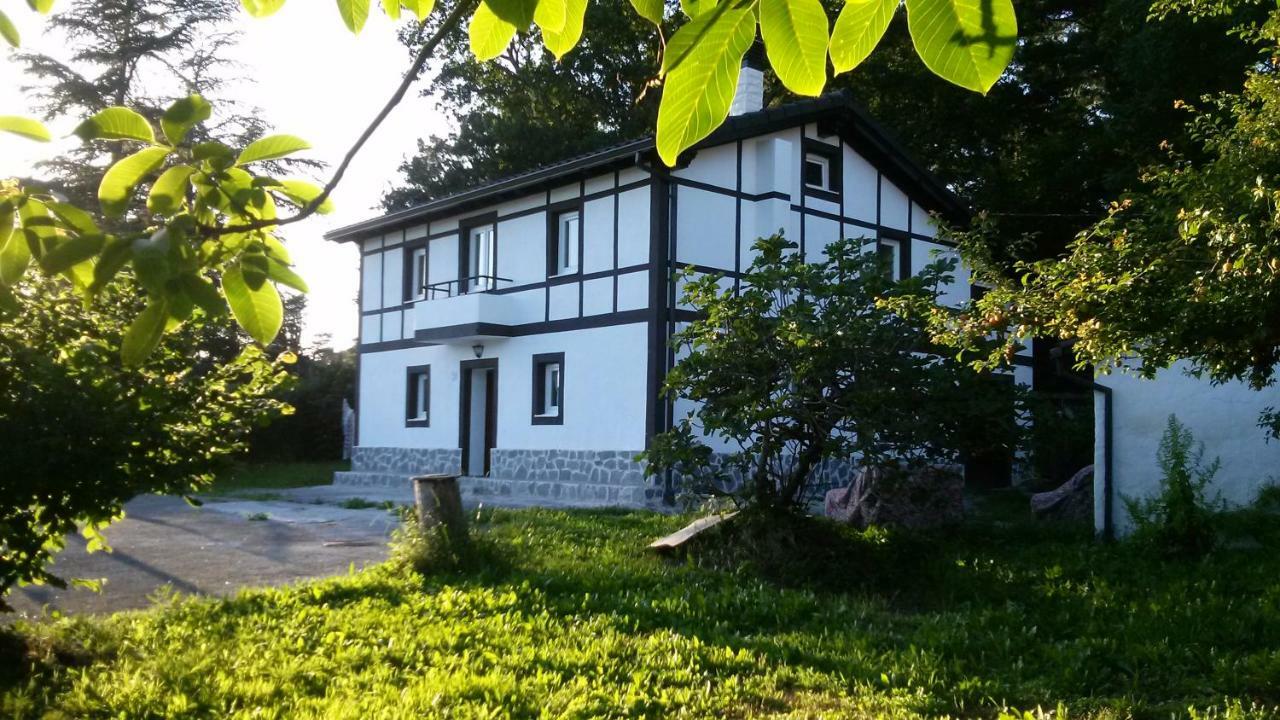 Villa Lavin Etxea San Esteban de Galdames Exterior foto
