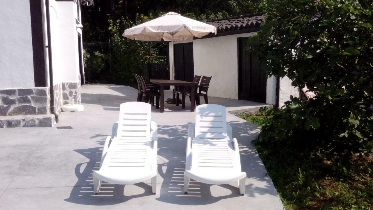 Villa Lavin Etxea San Esteban de Galdames Exterior foto